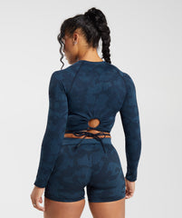 Gymshark Adapt Camo Seamless Ribbed Long Sleeve Crop Top - Midnight Blue/Ash Blue