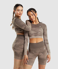 Gymshark Adapt Ombre Crop Top - Triangle | Penny Brown Print