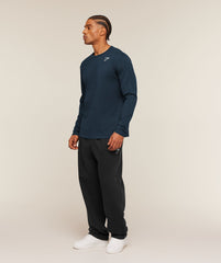 Gymshark Crest Long Sleeve T-Shirt - Navy