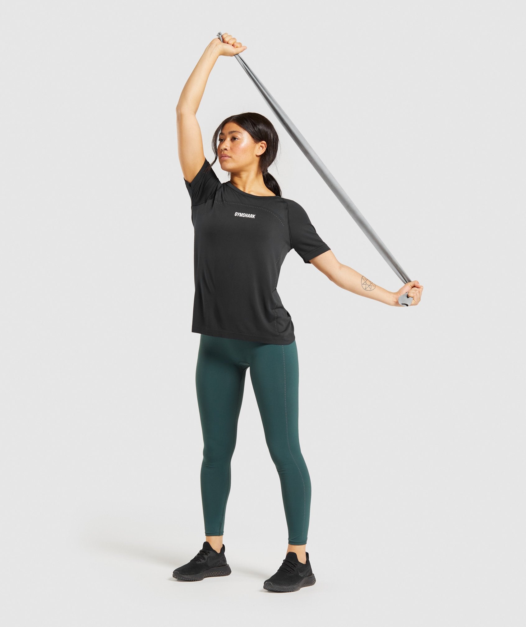 Gymshark Breeze Lightweight Seamless T-Shirt - Black