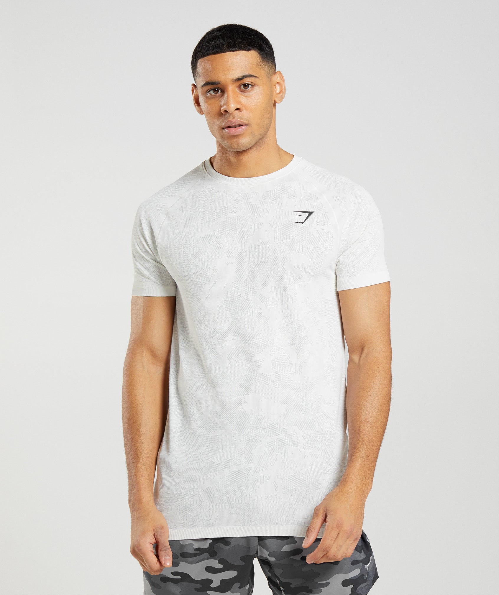 Gymshark Geo Seamless T-Shirt - White/Light Grey