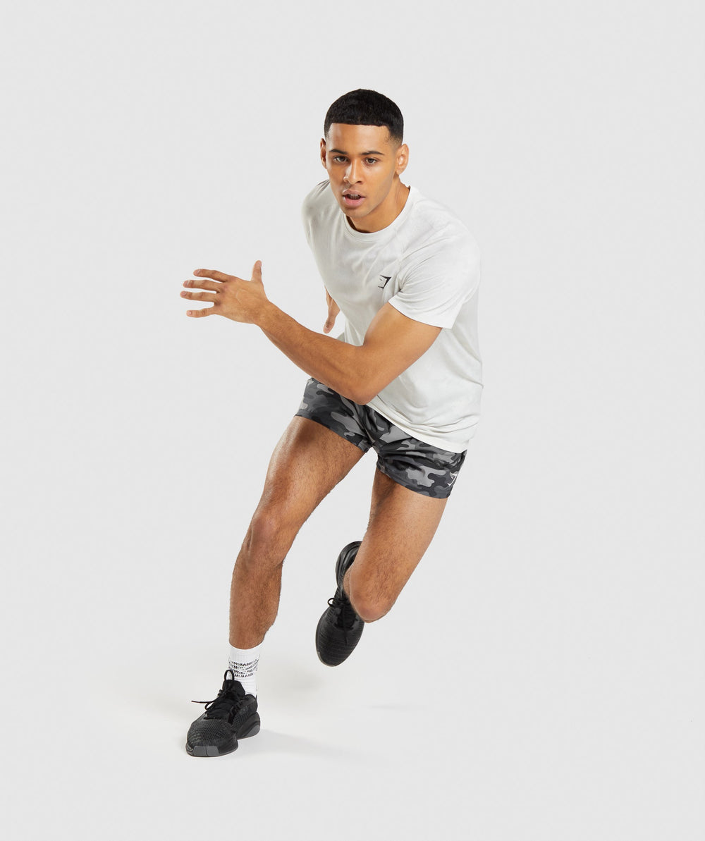 Gymshark Geo Seamless T-Shirt - White/Light Grey