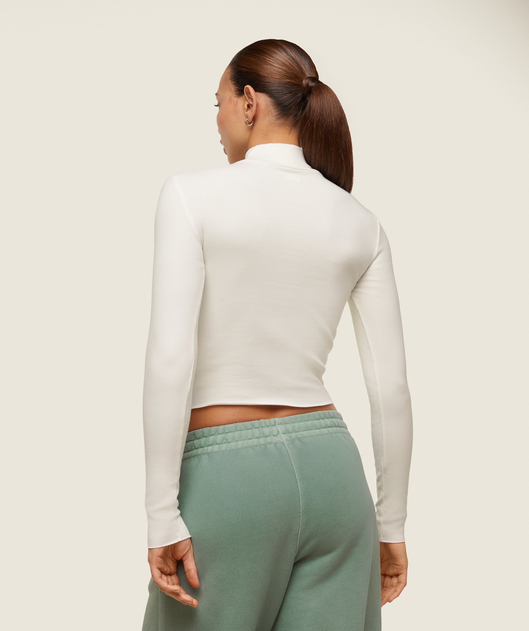 Gymshark everywear Long Sleeve Ribbed Turtle Neck - Soft White